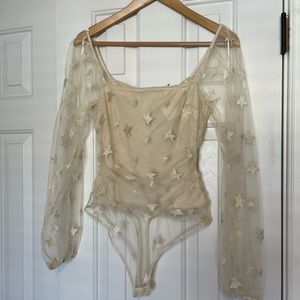 Boutique Star Bodysuit with puff sleeves